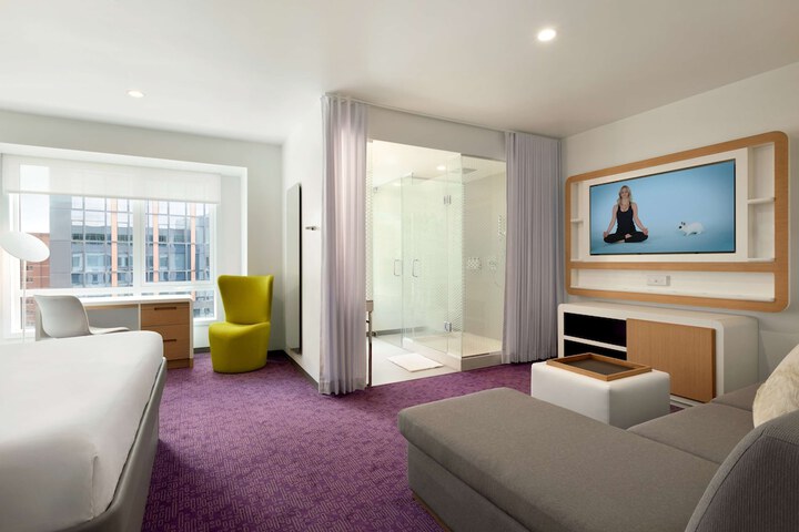 Room 8 of 50