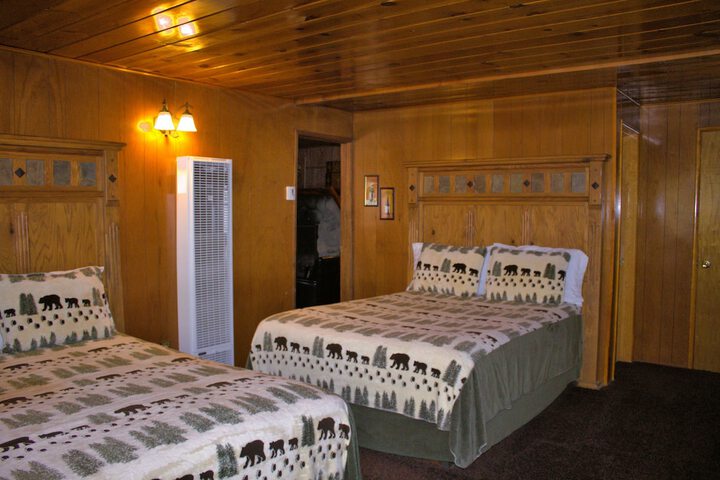 Room 64 of 91