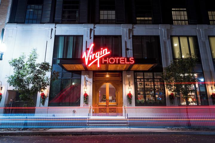 Hotel 3 of 216