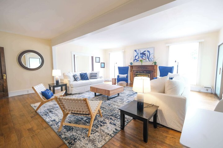 Aspinquid Resort