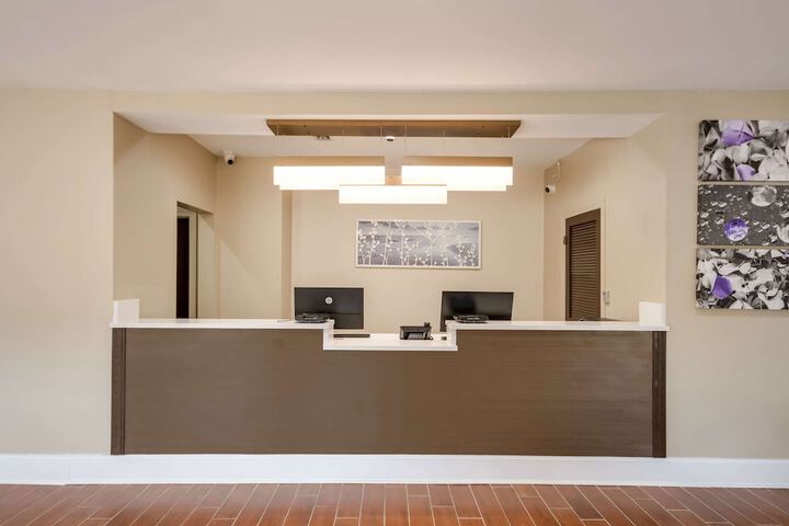 Hotel Interior 10 of 49