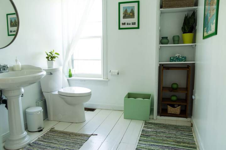 Room 18 of 26