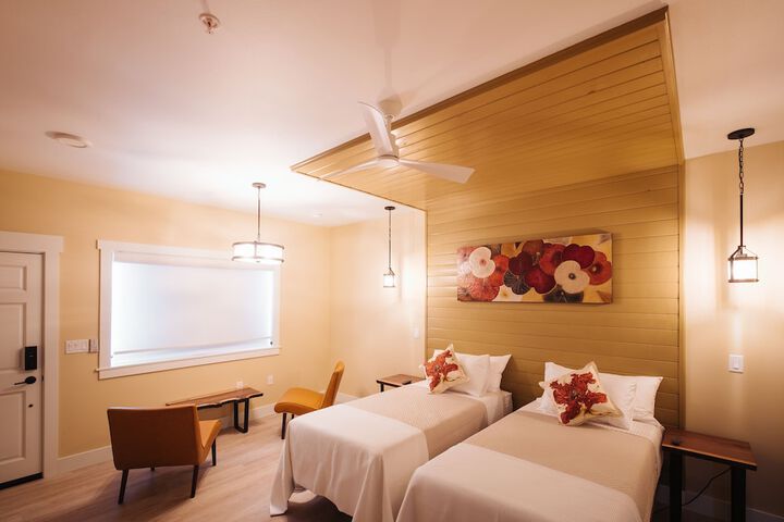 Room 10 of 36
