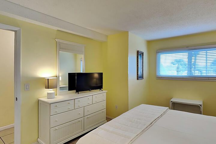 Room 20 of 39