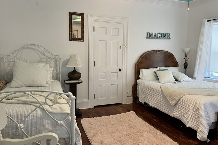 Room 70 of 134