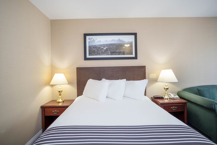 Room 21 of 53