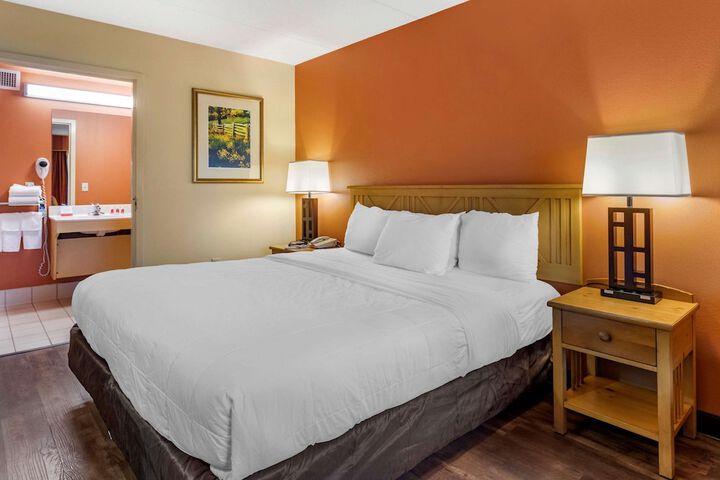 Econo Lodge Pigeon Forge Riverside