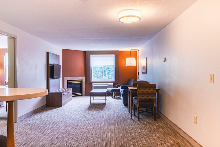 Room 79 of 109
