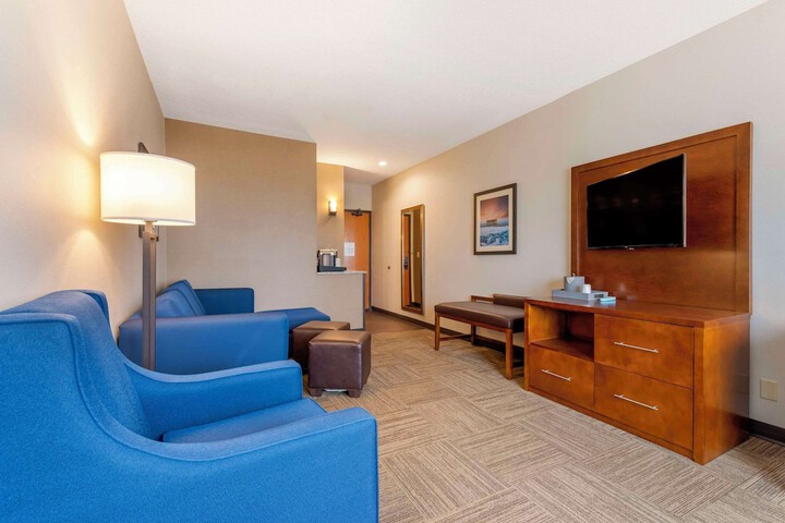 Room 73 of 138