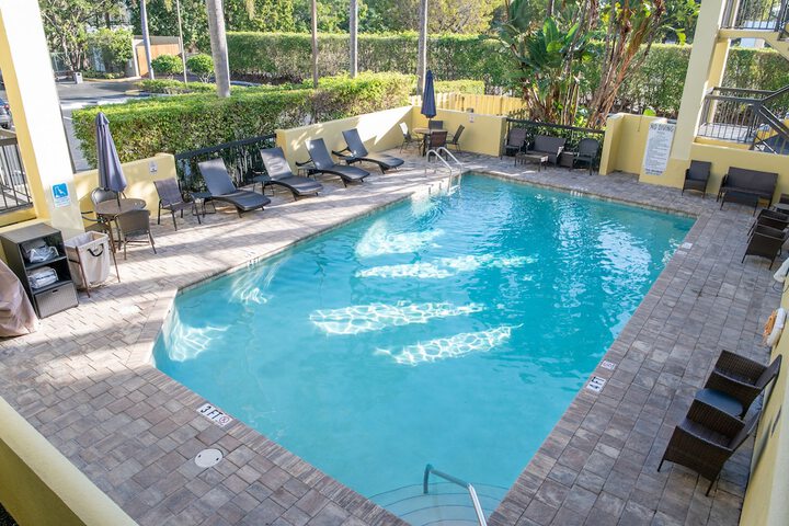 Pool 5 of 43