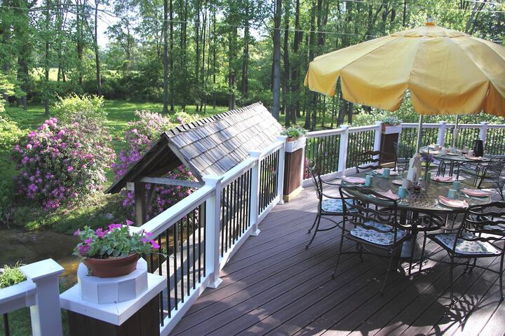 Hickory Bridge Farm Restaurant