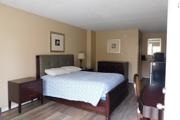 Room 21 of 42