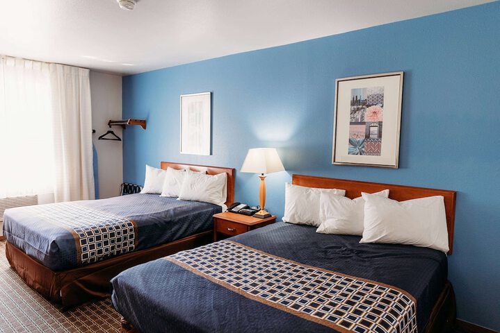 Room 17 of 25
