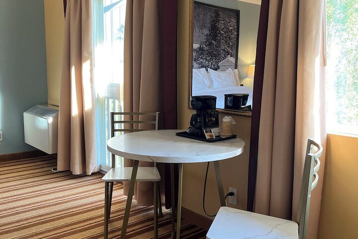Room 55 of 125