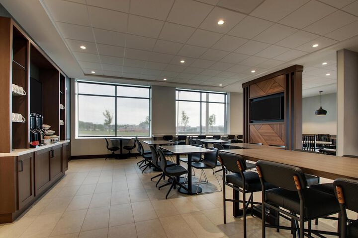 Hyatt Place Milwaukee / Downtown