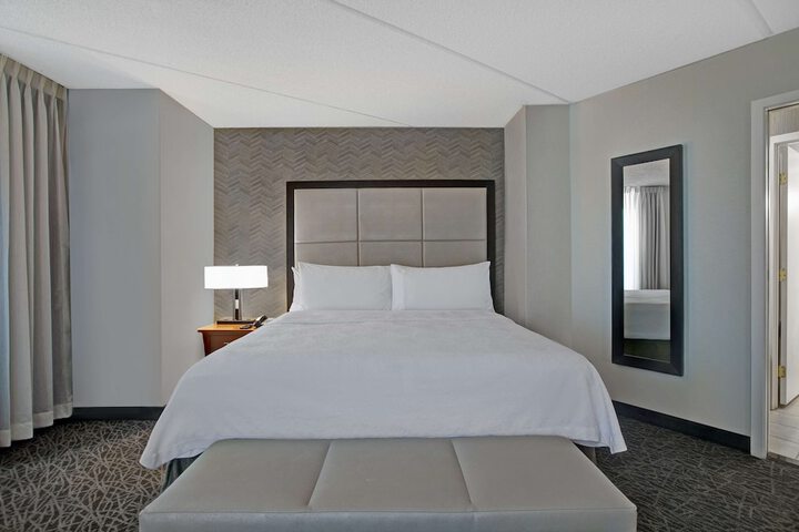 Room 40 of 54