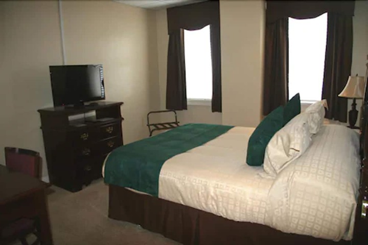 Room 39 of 57