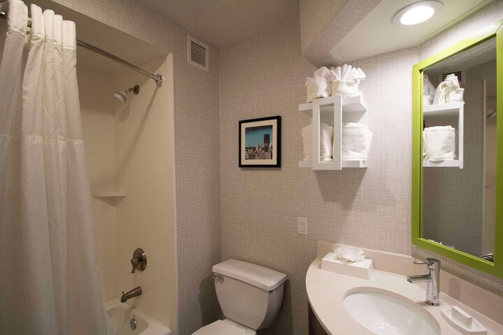 Hampton Inn Kent / Akron Area