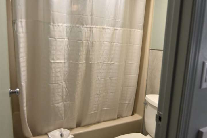 Room 20 of 32