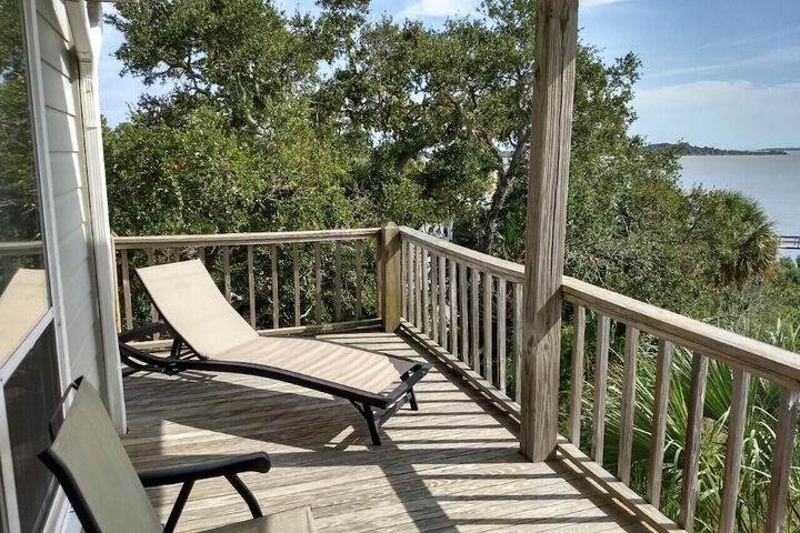 Seahorse Landing