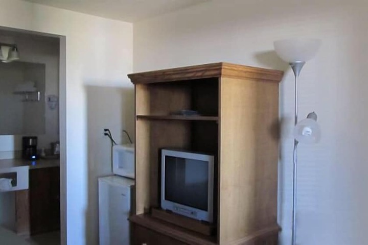 Room 7 of 14