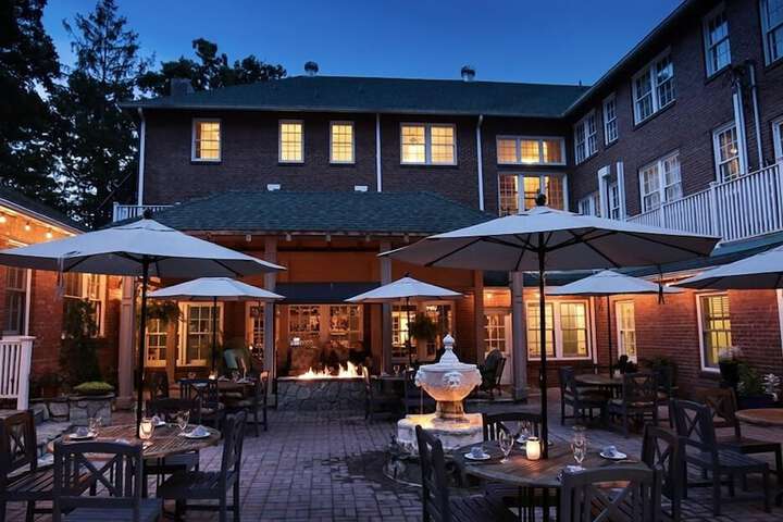 The Monte Vista Hotel