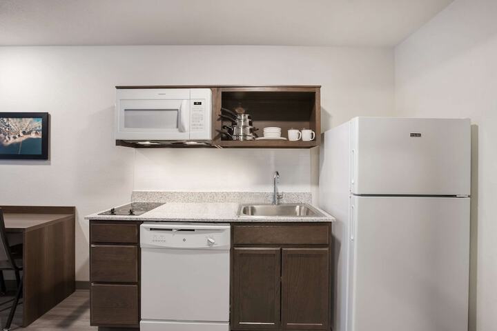 WoodSpring Suites Detroit Madison Heights