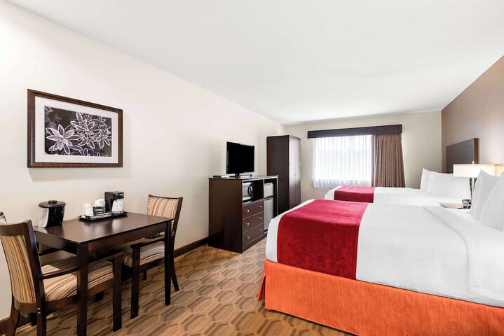 Room 20 of 37