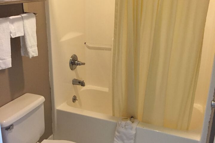 Room 19 of 30