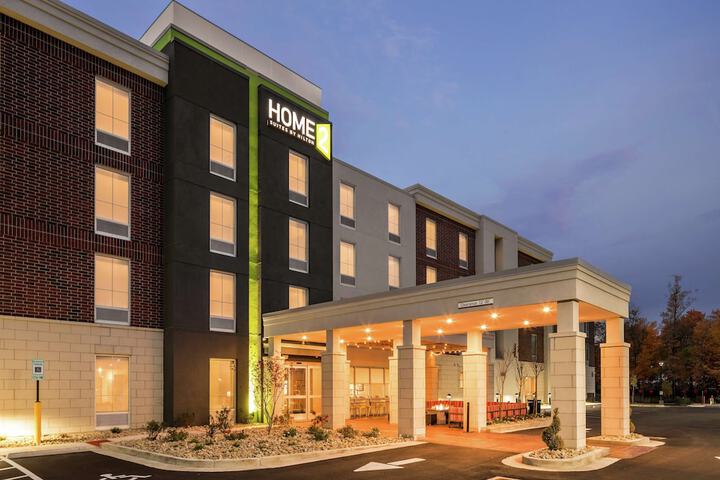 Hotel 2 of 22