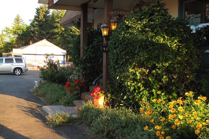 Blue Mountain Motel