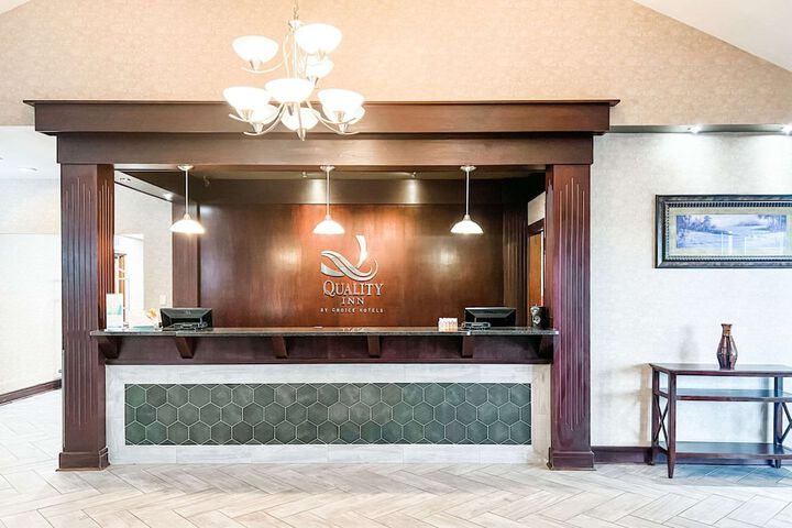 Hotel Interior 22 of 65