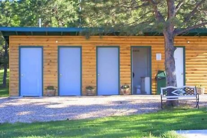 Rush No More RV Resort and Cabins - Campground