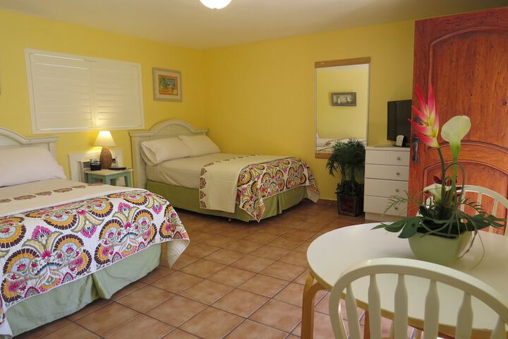Room 32 of 50