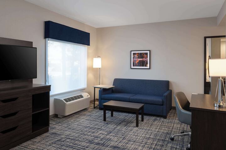 Room 22 of 55