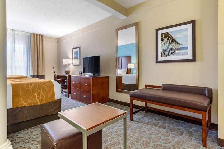 Room 35 of 67