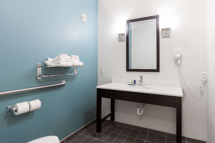 Sleep Inn & Suites Washington near Peoria