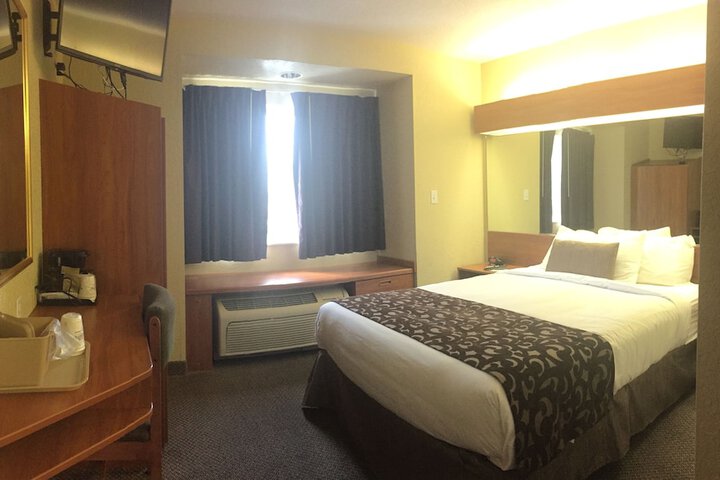 Microtel Inn & Suites by Wyndham Beckley East