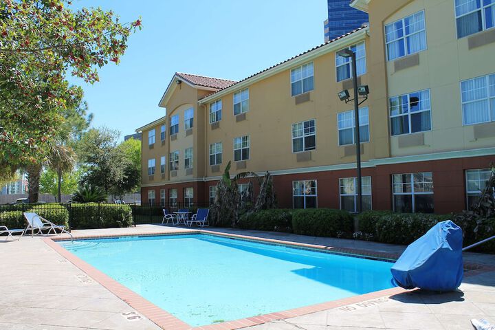 Pool 2 of 36