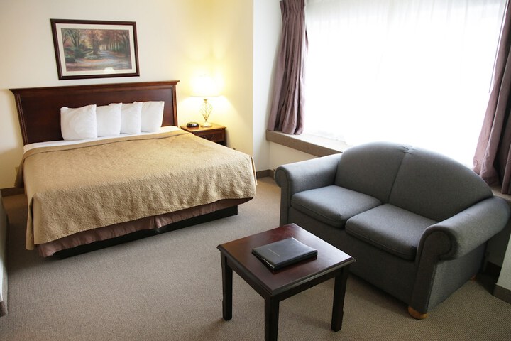 Room 15 of 34