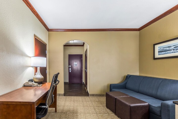 Room 14 of 47