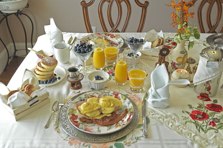 Breakfast/Coffee Service 27 of 44