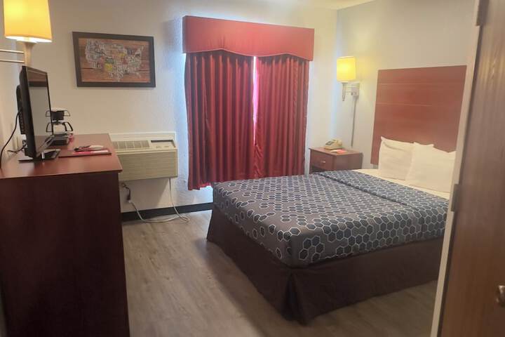 Room 6 of 21