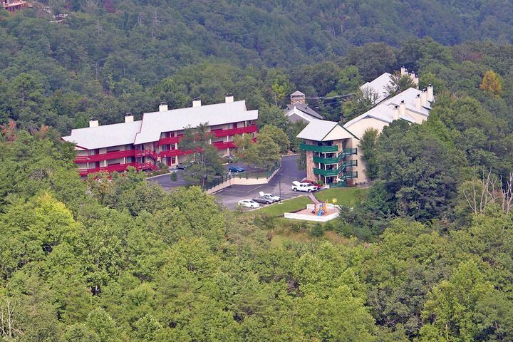 Hotel 4 of 33