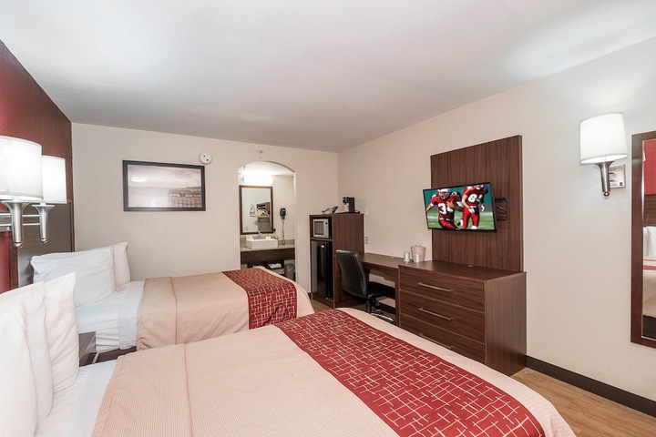 Room 29 of 32
