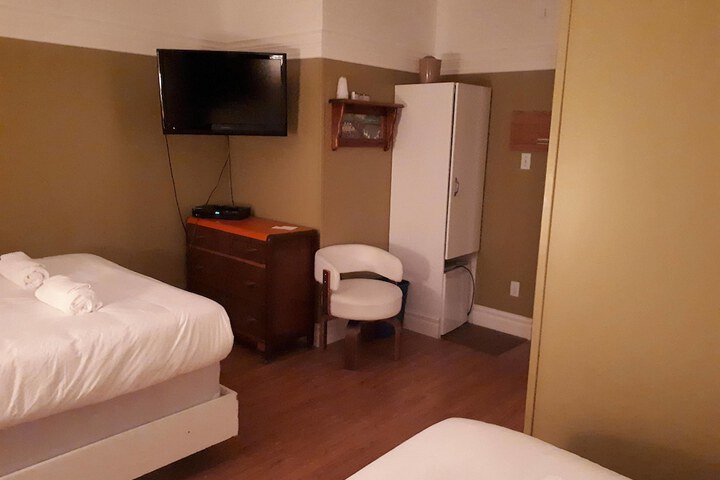 Room 31 of 47