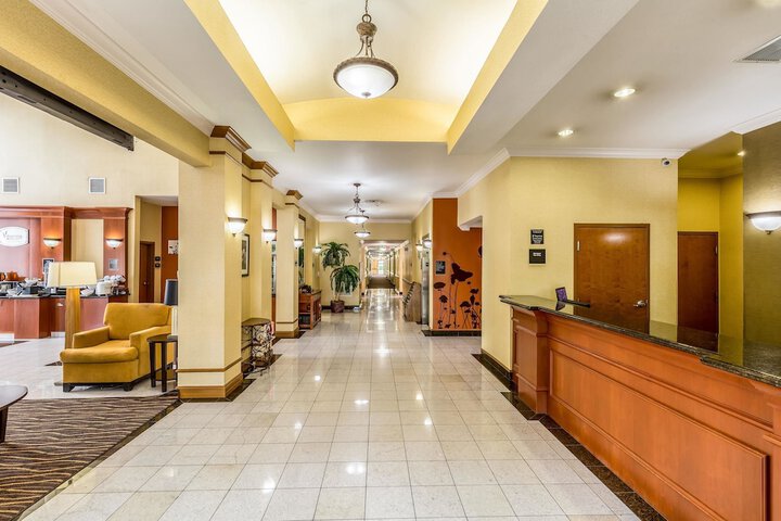 Sleep Inn & Suites Stafford - Sugarland
