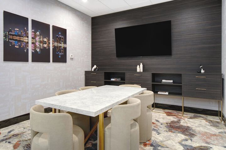 Crowne Plaza Auburn Hills by IHG