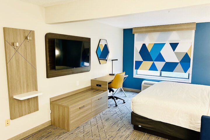 Holiday Inn Express Madison by IHG