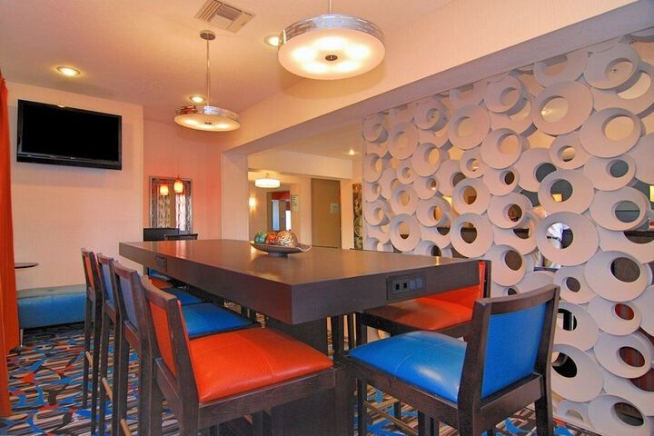 Hotel Interior 22 of 94